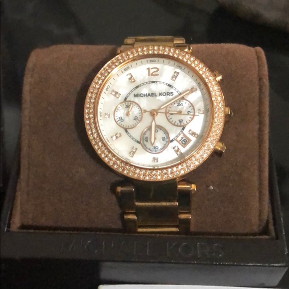 MK watch - Picture 2 of 2